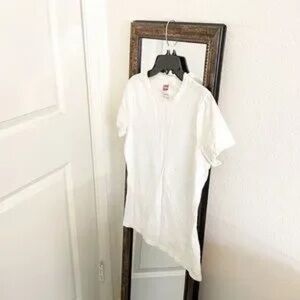 White Men's Short-Sleeve Button-Up Shirt